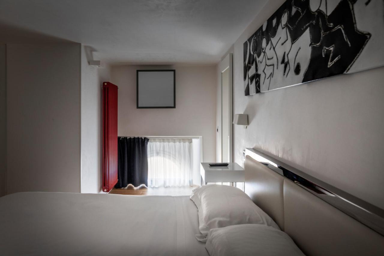 Lhp Suite Roma Piazza Del Popolo Bagian luar foto