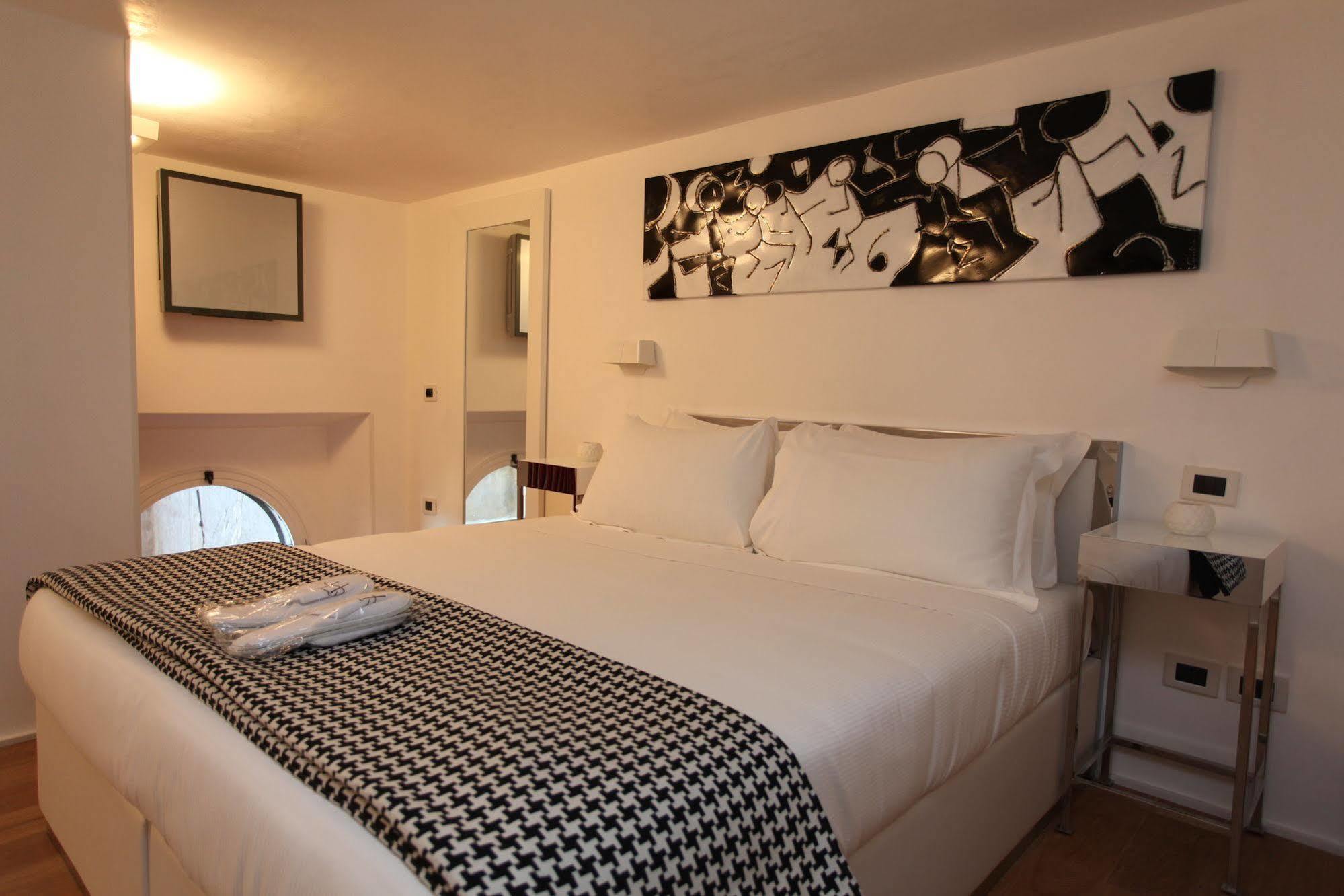 Lhp Suite Roma Piazza Del Popolo Bagian luar foto